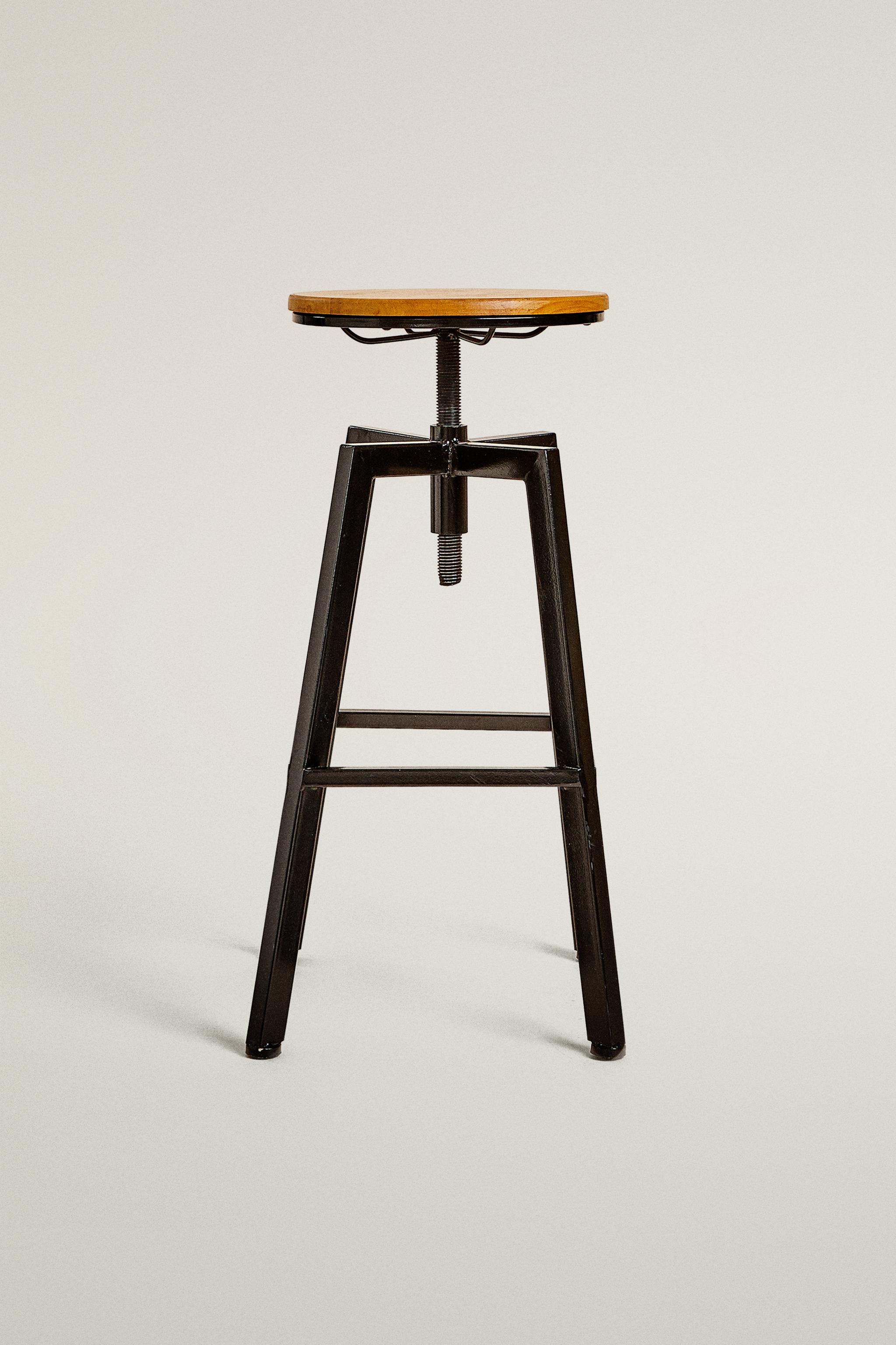 SWIVEL WOOD AND METAL BAR STOOL