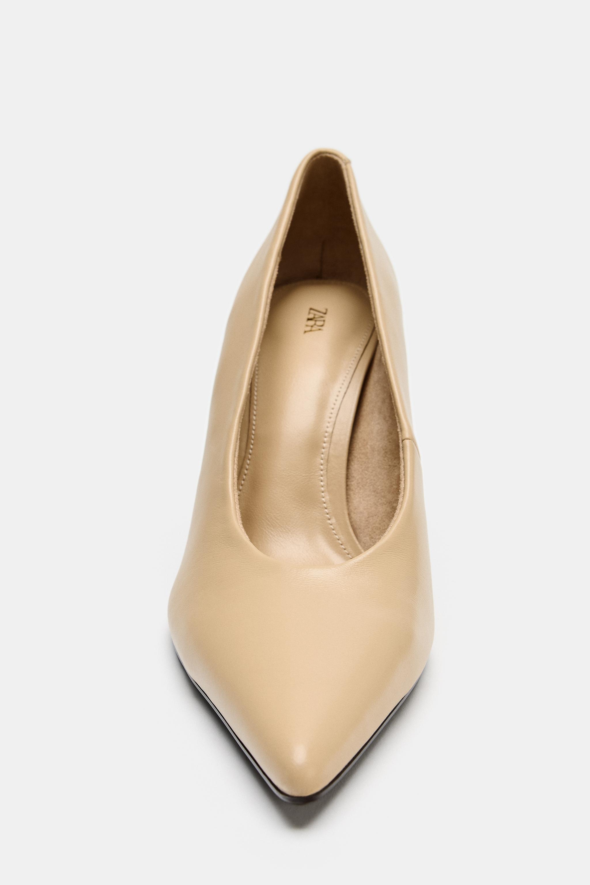 CHAUSSURES À TALONS EN CUIR