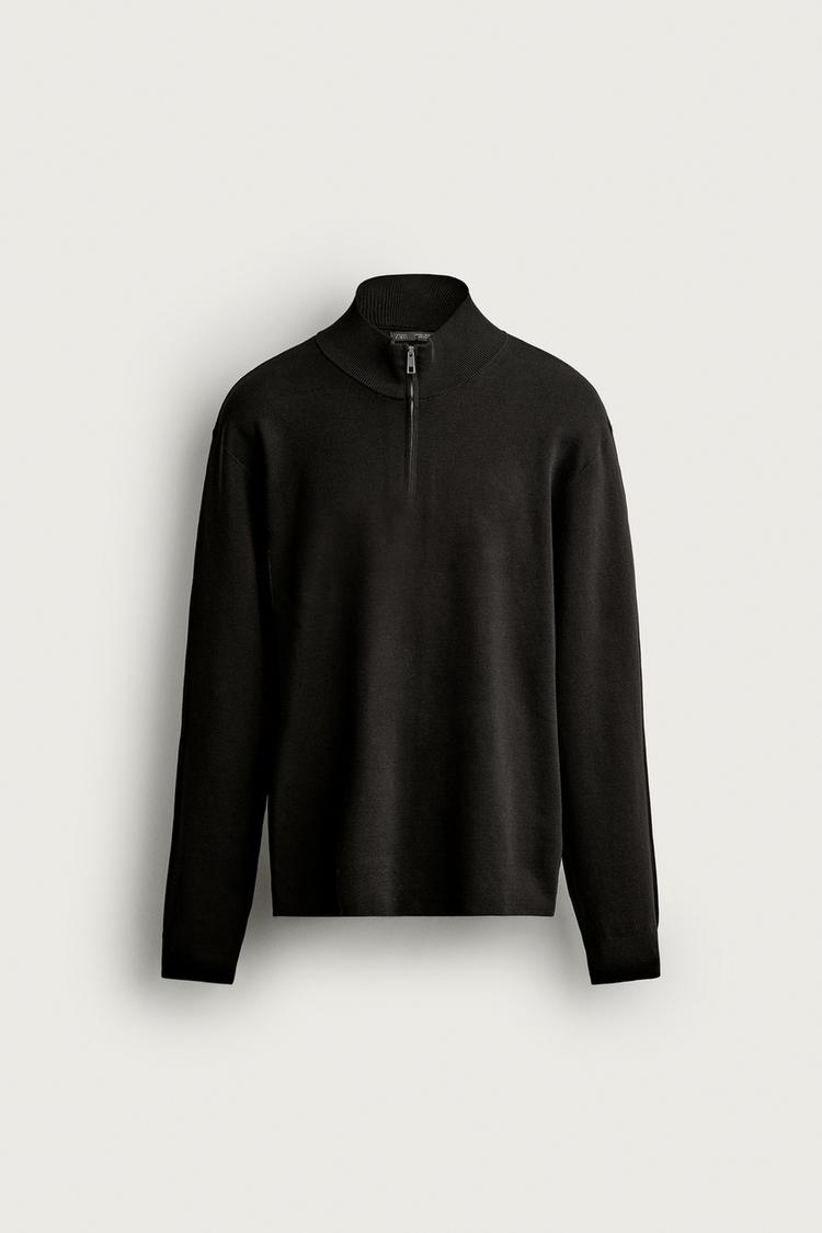 REGULAR FIT QUARTER-ZIP SWEATER — Chocolate