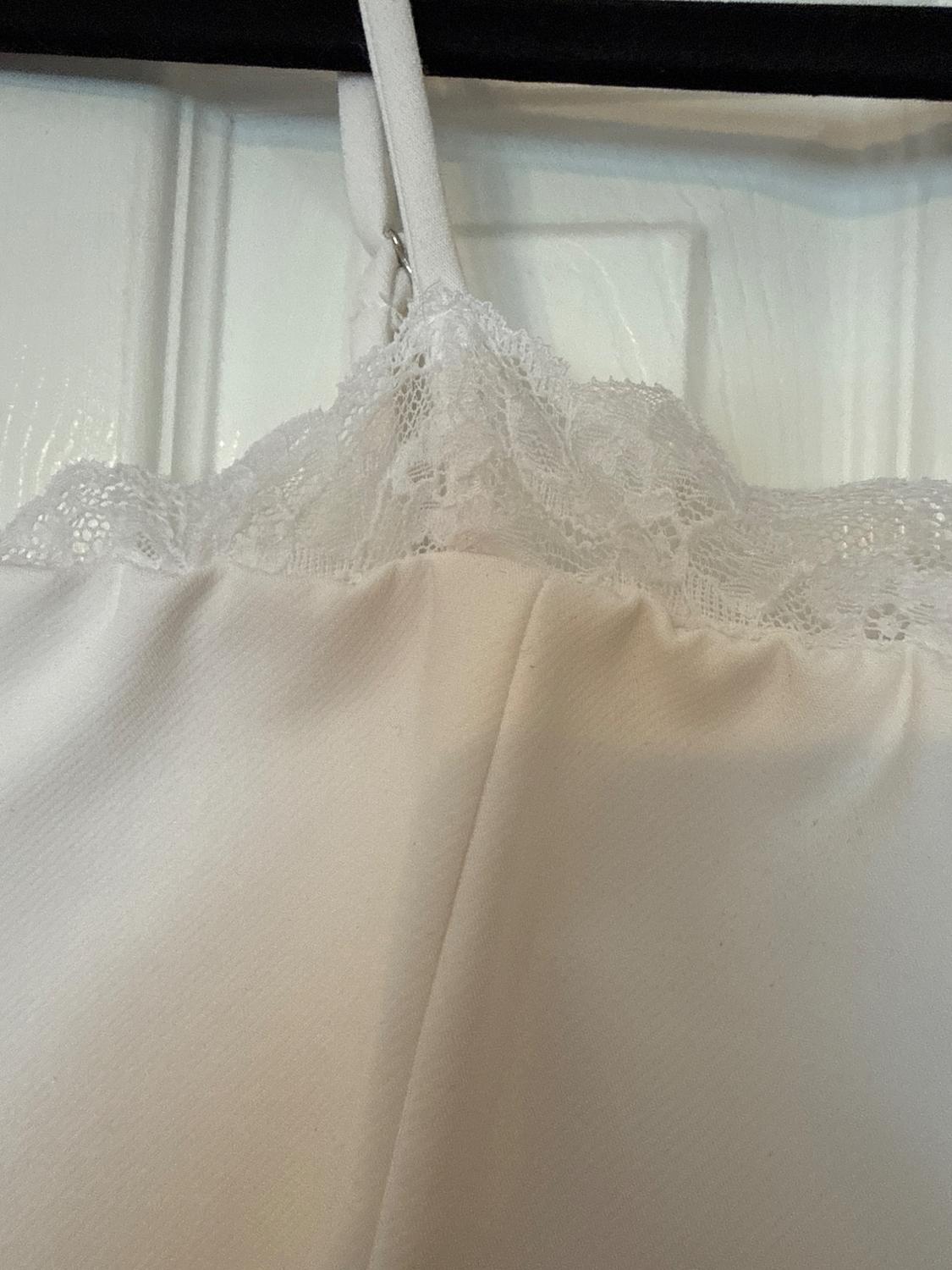 TOP CORSETERO ENCAJE - Image 2