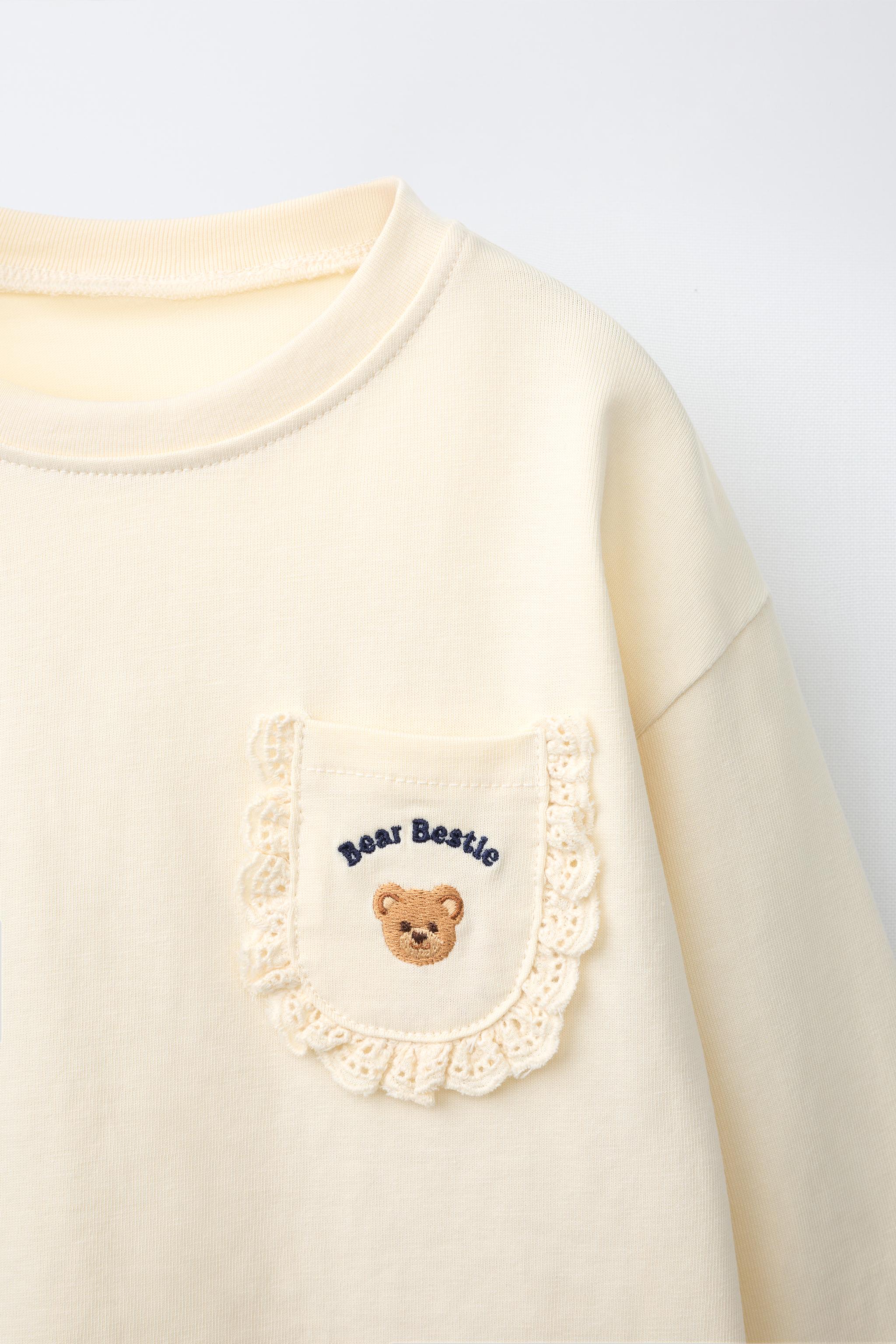 PRINTED POCKET T-SHIRT