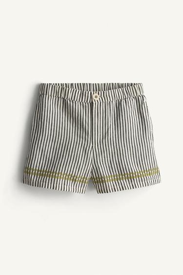 BERMUDA RAYAS BORDADOS CONTRASTE LIMITED EDITION - Blanco / Negro de Zara