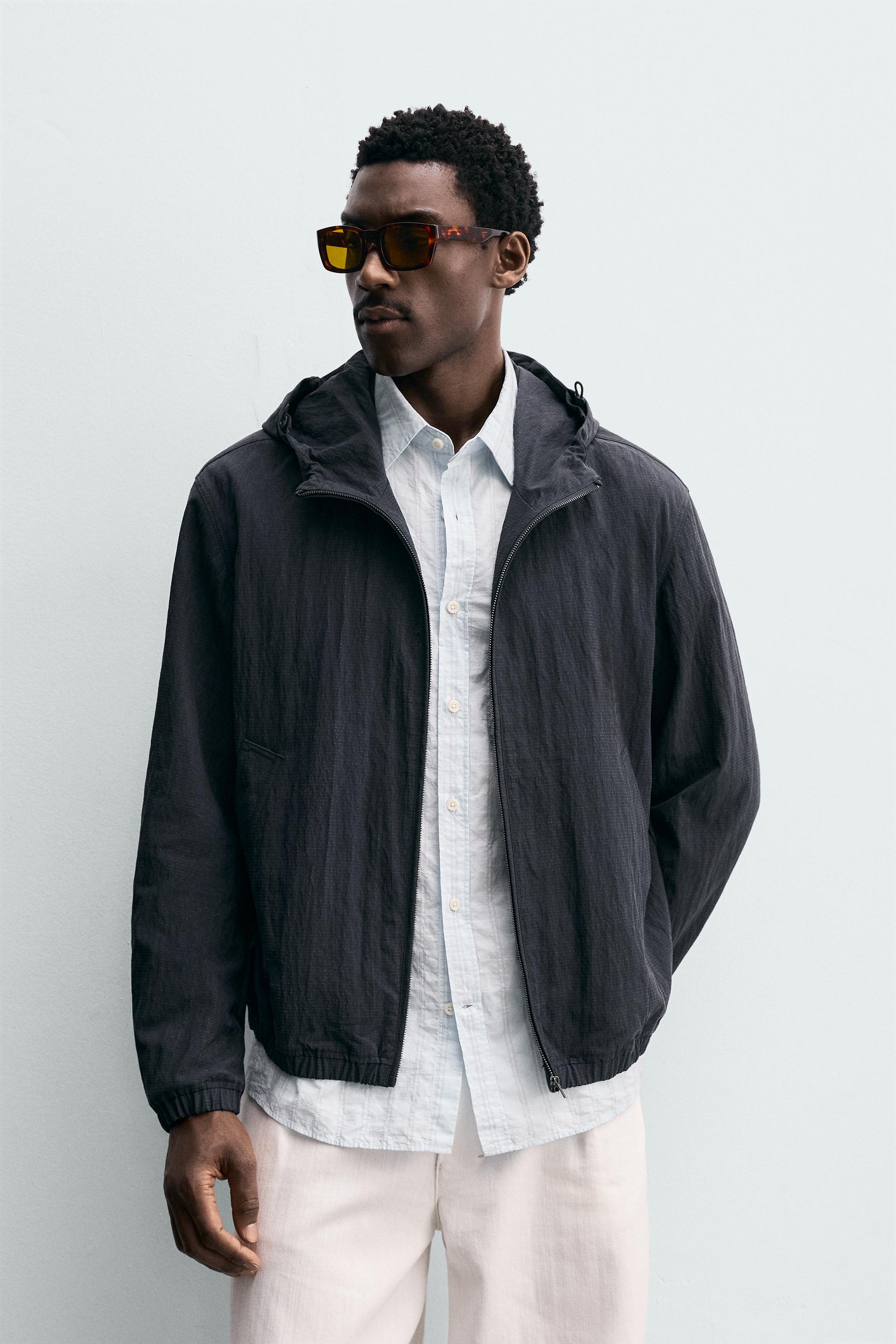 LIGHTWEIGHT TECHNICAL JACKET