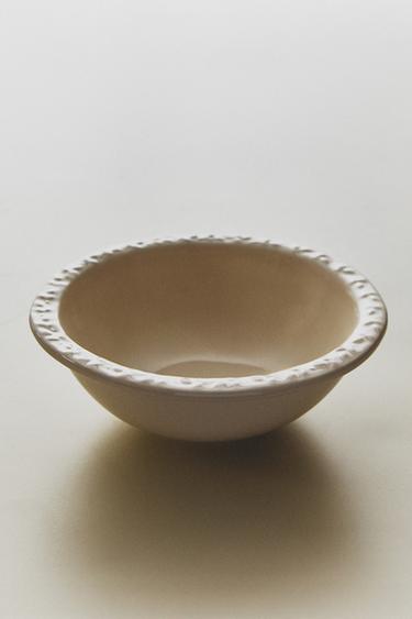 EARTHENWARE BOWL WITH RAISED-DESIGN EDGE - Cream by Zara - Image 4