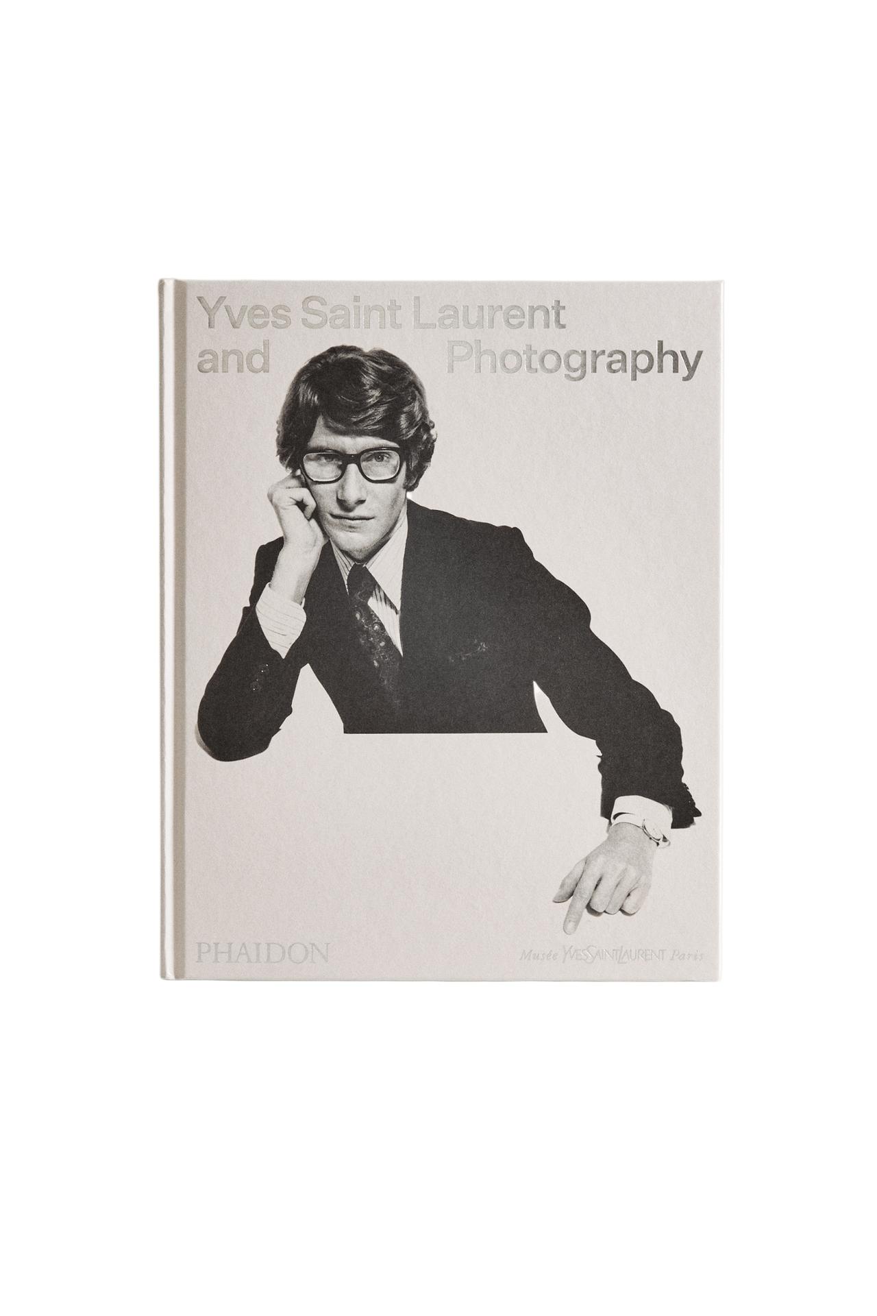 YVES SAINT LAURENT AND PHOTOGRAPHY BOOK (ENGLISH)