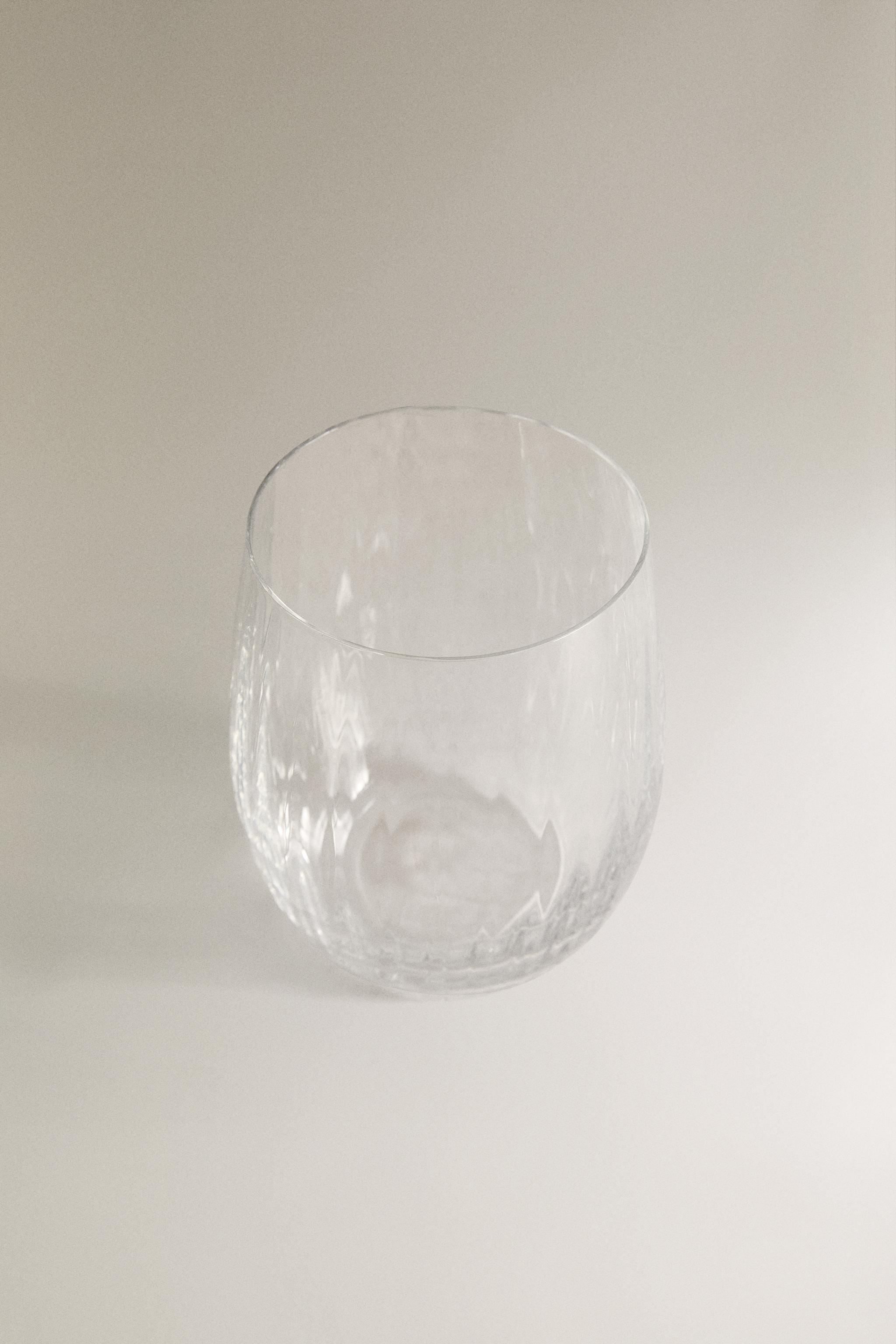 BOHEMIA CRYSTAL TUMBLER WITH LINES — Transparent