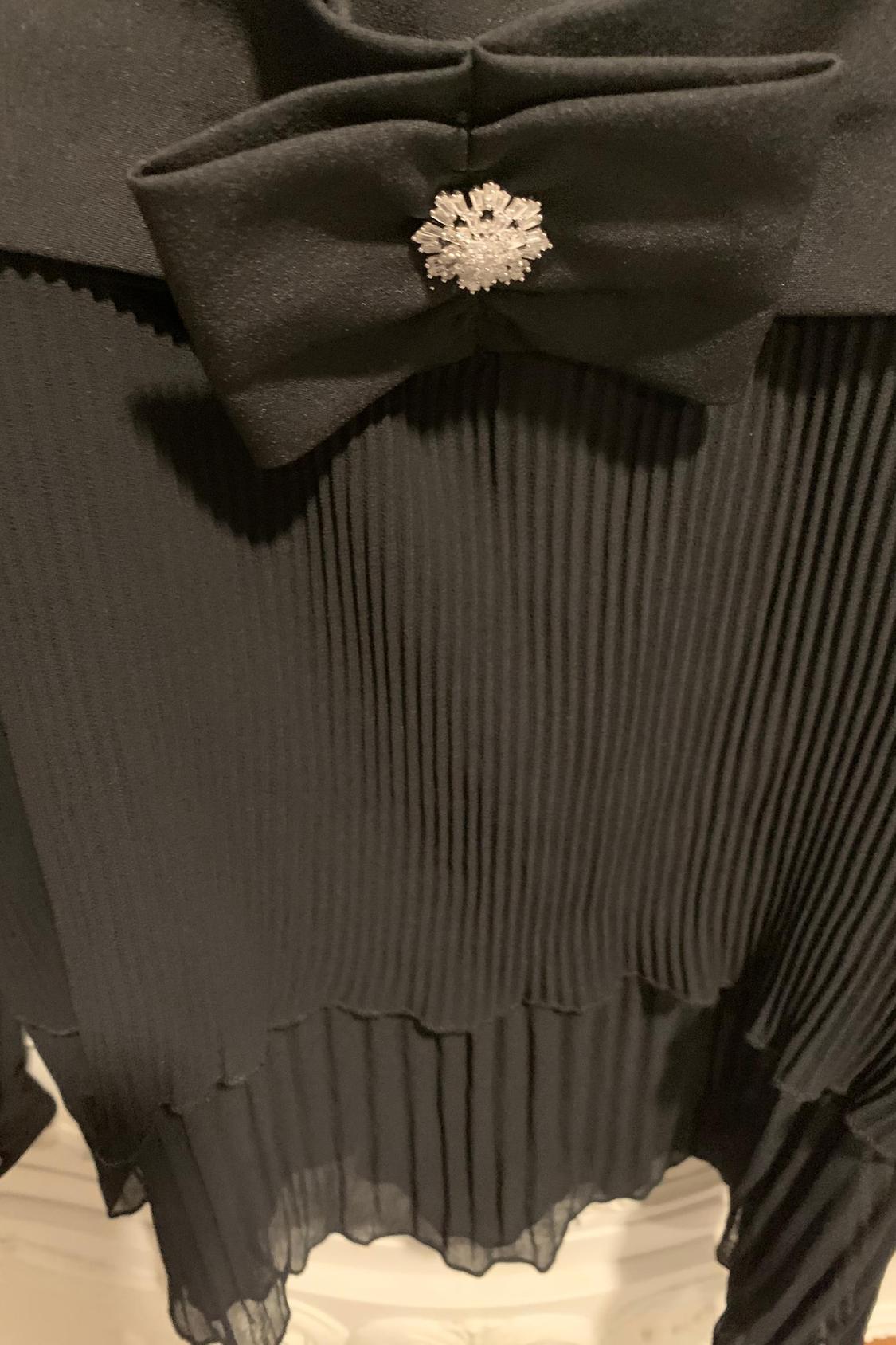 PLEATED TOP WITH BOW - Image 3
