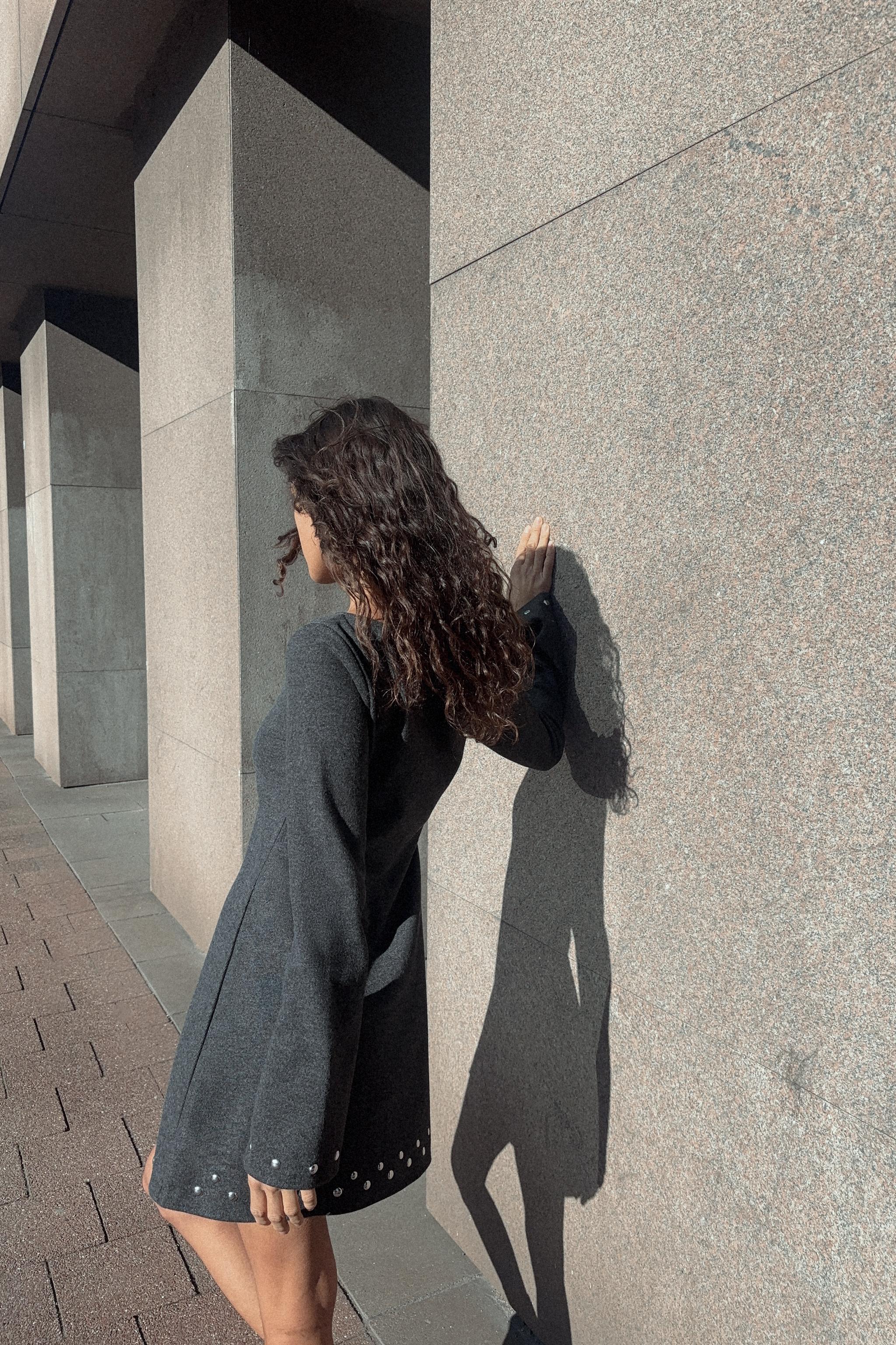 ROBE COURTE SOFT À CLOUS