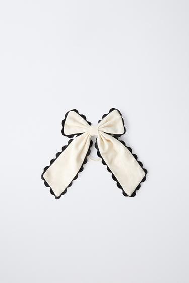 CLAW CLIP SCRUNCHIE WITH RIBBED BOW - Ecru by Zara