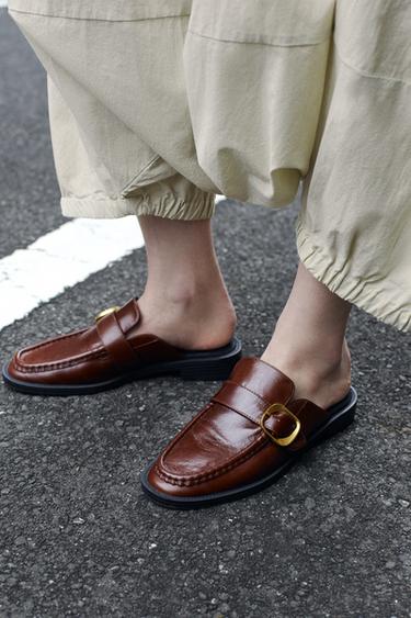 LEATHER MULE LOAFERS WITH BUCKLE - Dark tan by Zara