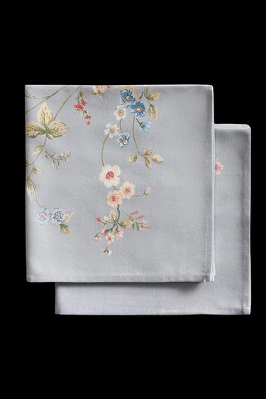 Zara SET OF SMALL FLORAL PRINT NAPKINS (SET OF 2) - Blue