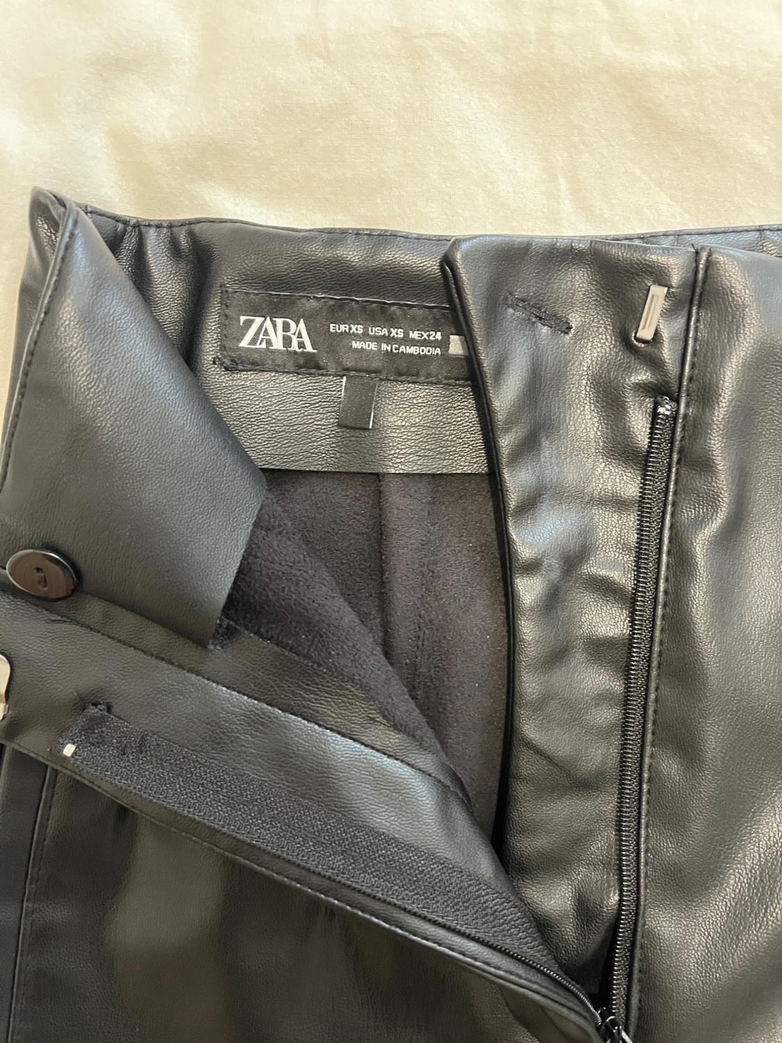 HIGH-WAIST FAUX LEATHER TROUSERS - Image 3
