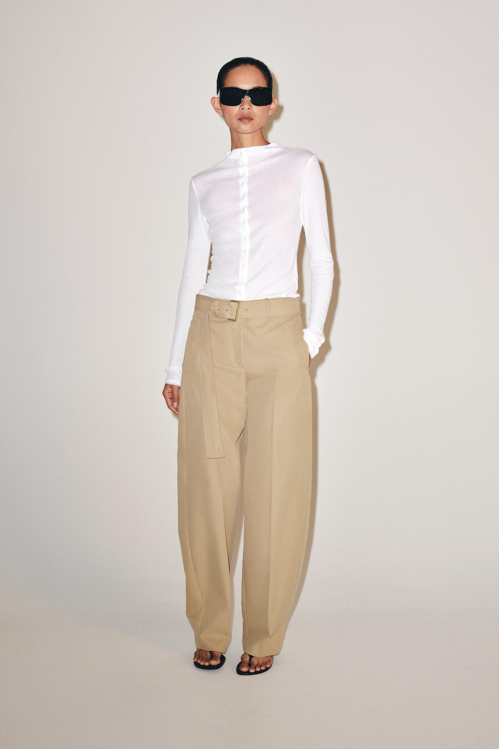 ZW COLLECTION BELTED PLEATED PANTS — Mid-camel