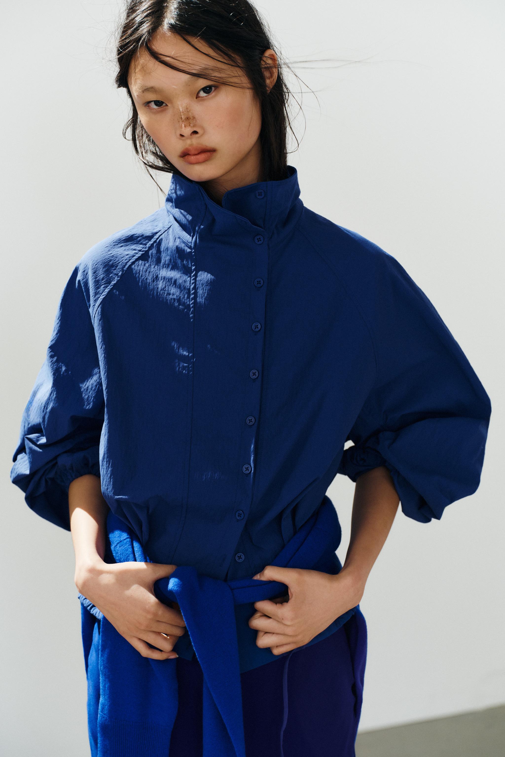 Женские куртки Zara TECHNICAL FABRIC BUTTON JACKET — фото 4