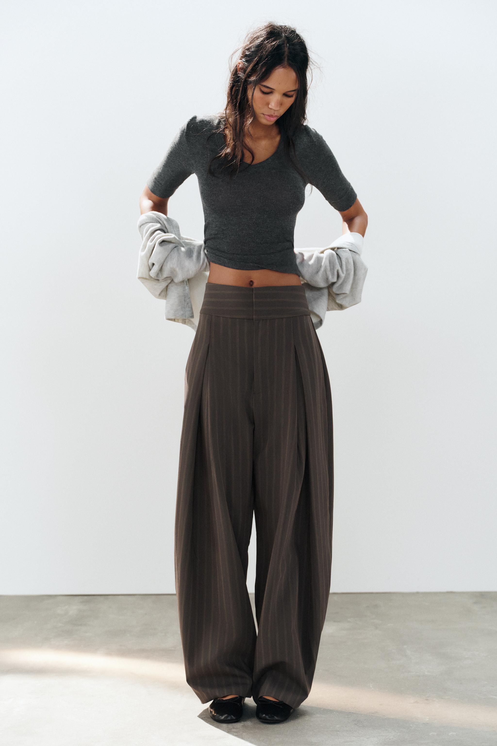 PLEATED BALLOON PANTS