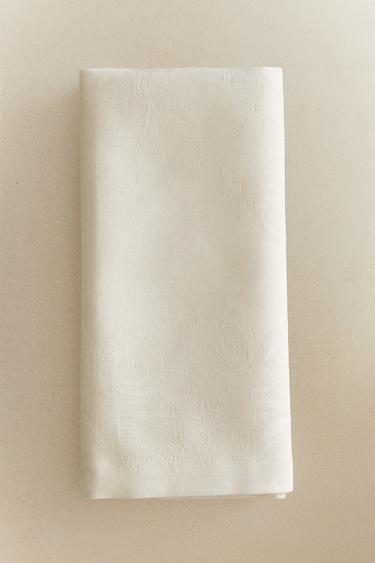 SET OF JACQUARD NAPKINS WITH ROSES (SET OF 2) - White by Zara