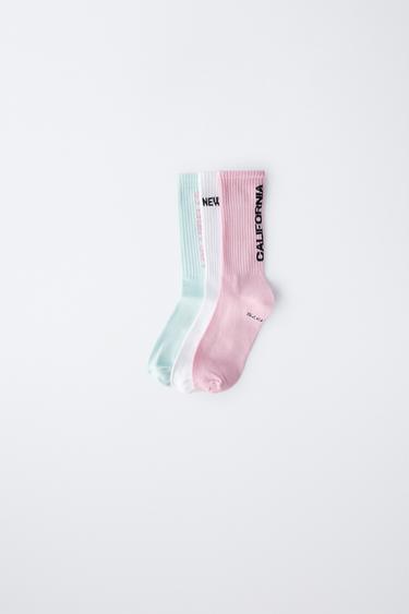 PACK TRES CALCETINES LARGOS TEXTO - Rosa de Zara