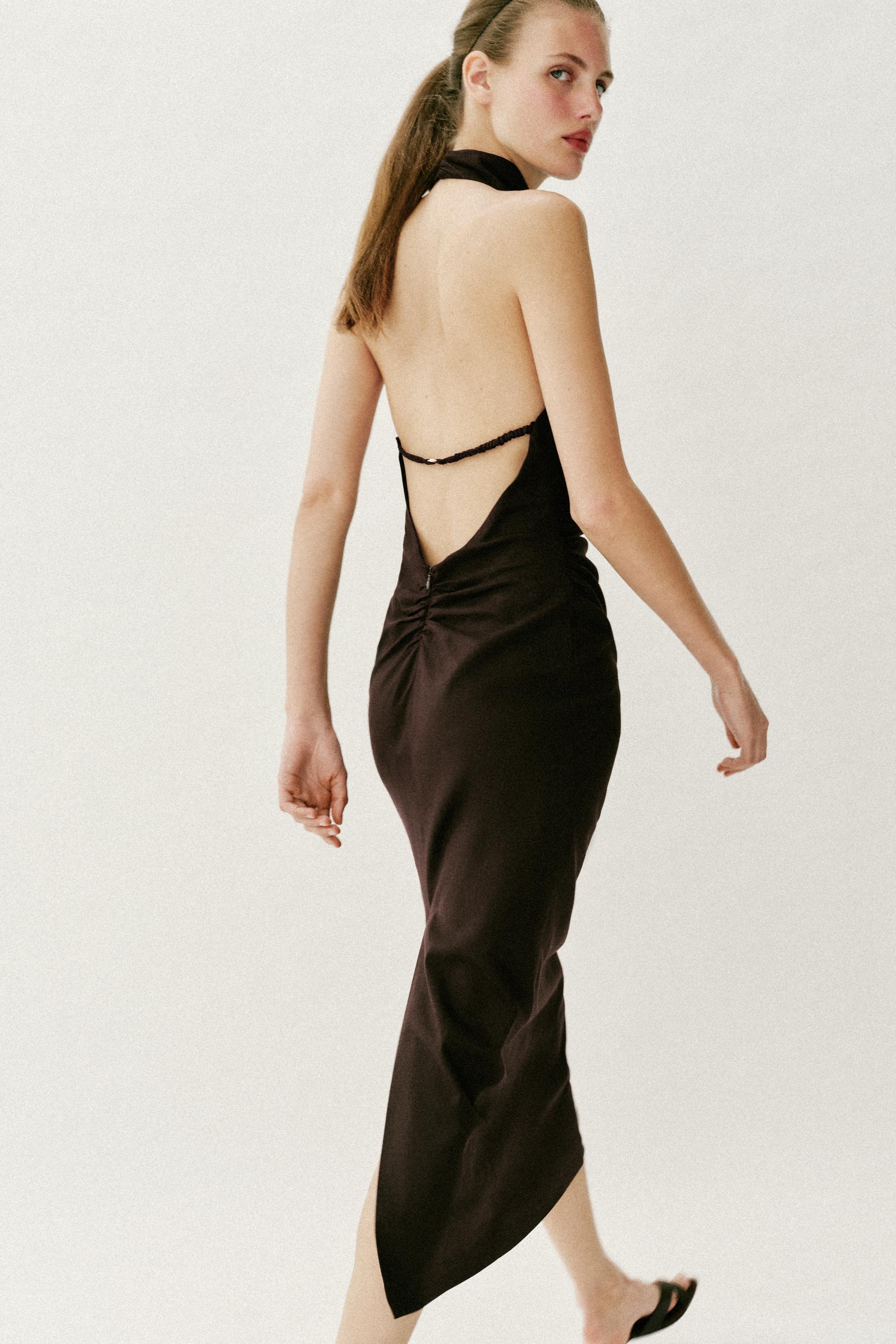 LINEN HALTER NECK MIDI DRESS - Dark brown | ZARA United States LINEN HALTER NECK MIDI DRESS - Dark brown | ZARA United States