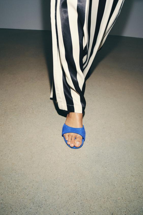 SANDÁLIA MULE EM SUEDE - Azul da Zara - Imagem 0