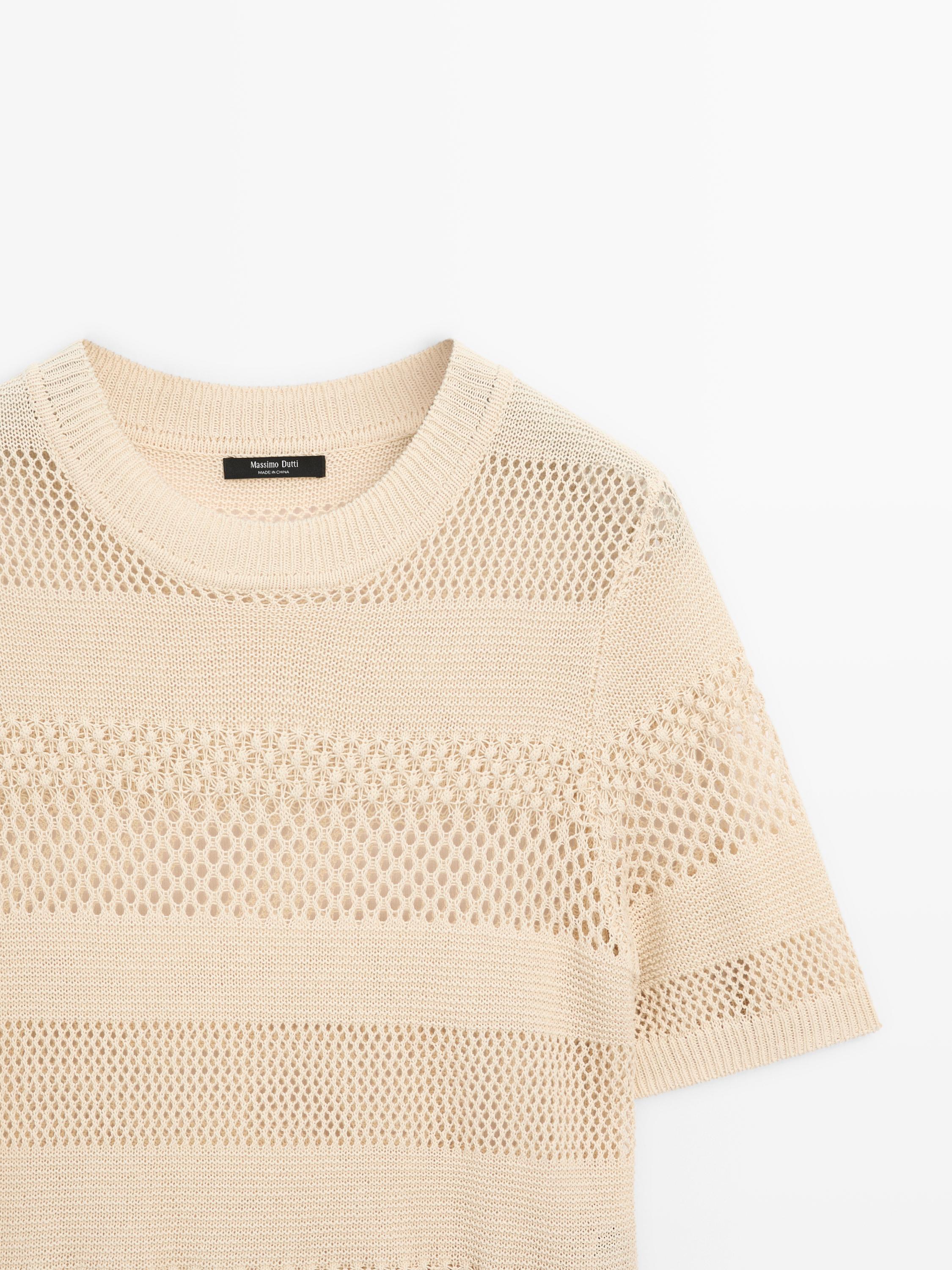 Top en maille ajourée à manches courtes