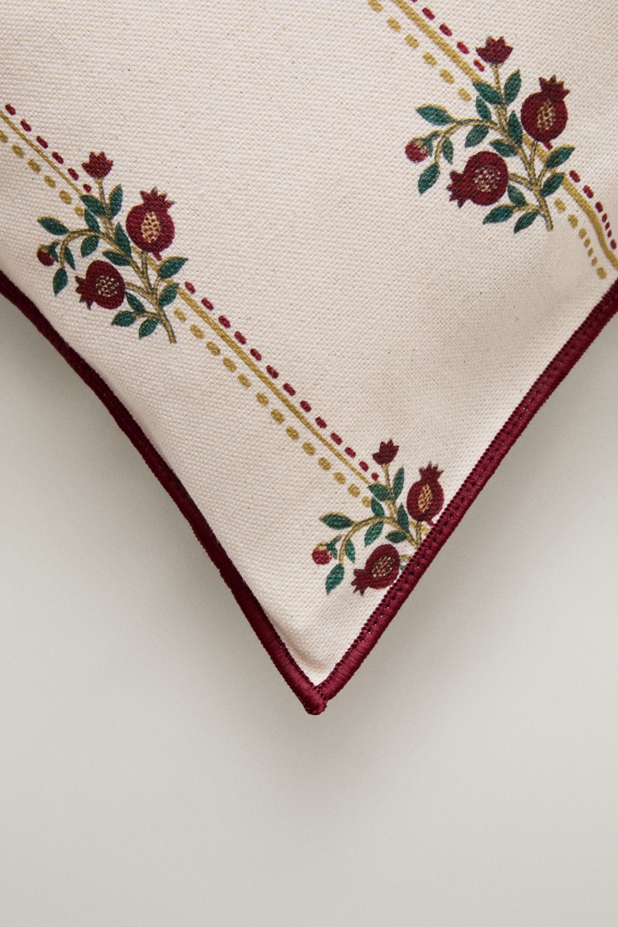 STRIPED AND FLORAL CUSHION COVER — Ecru
