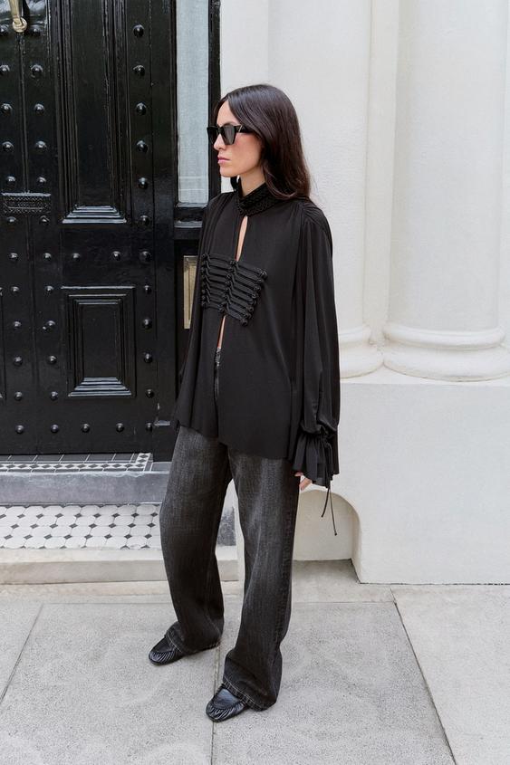 Zara OVERSIZE FROG FASTENING BLOUSE - Black - Image 0