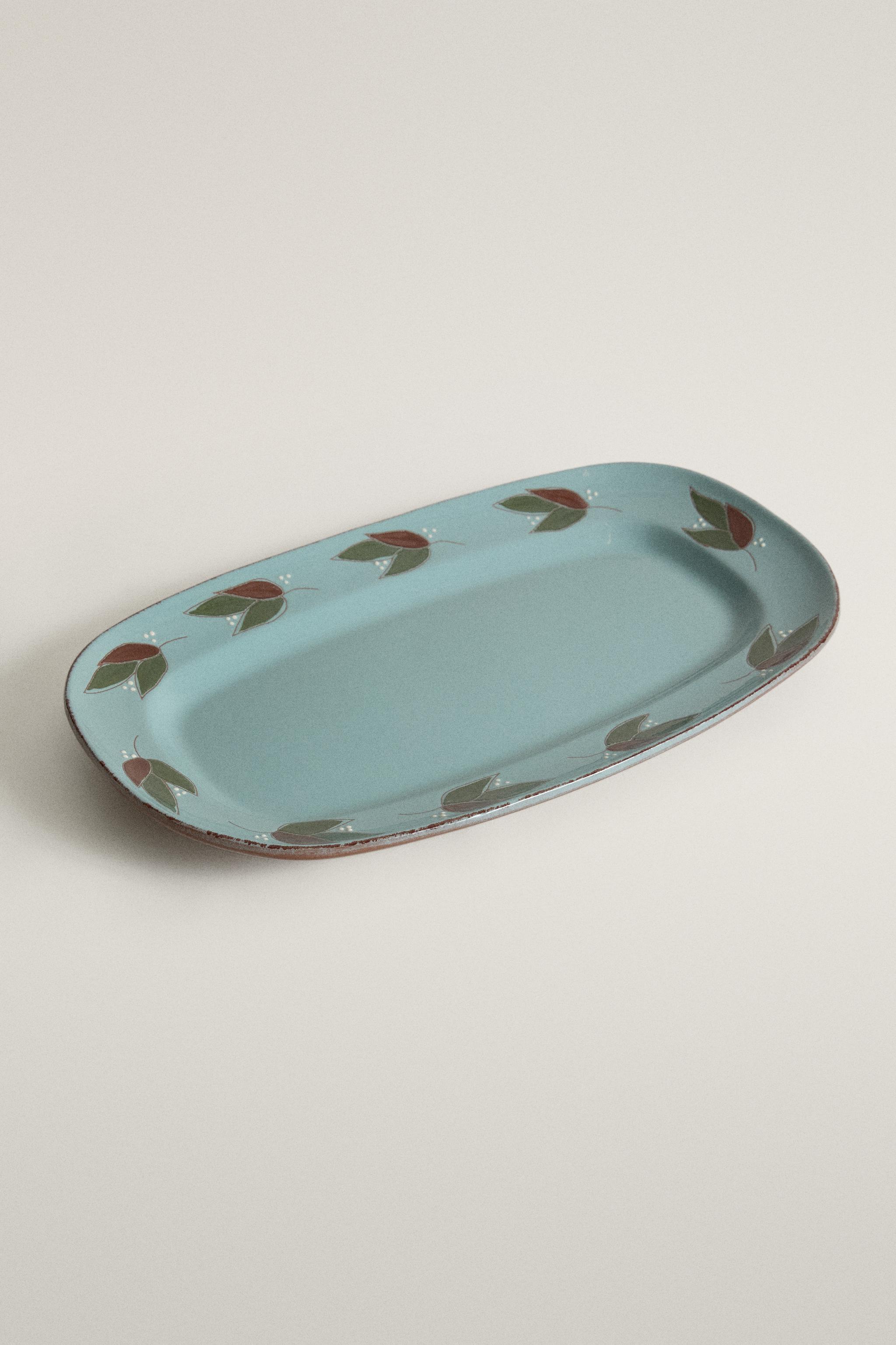 RECTANGULAR LEAF EARTHENWARE SERVING DISH