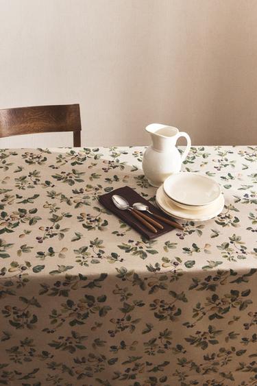 FRUIT PRINT TABLECLOTH - Greenish by Zara