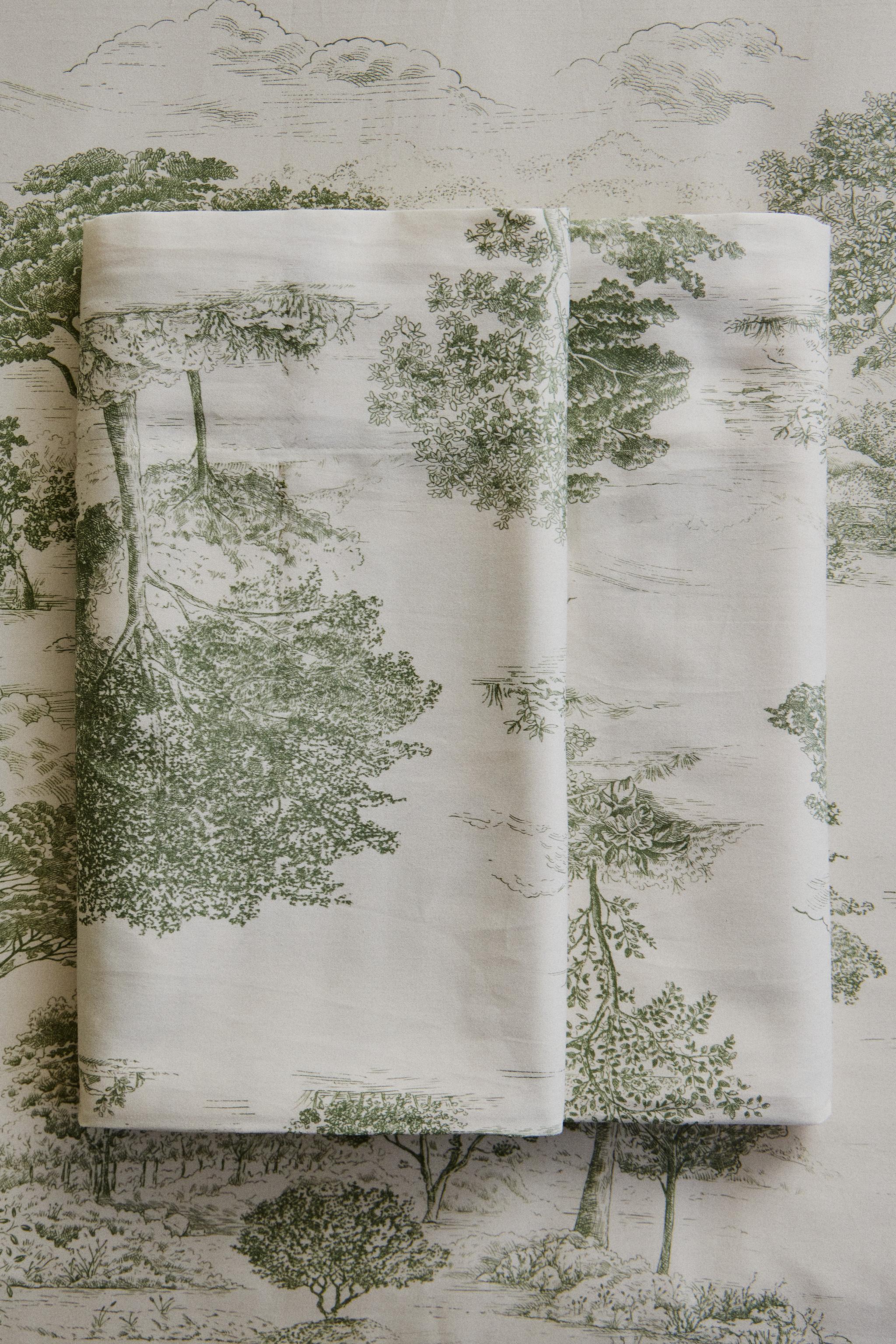 TOILE DE JOUY SATEEN FLAT SHEET (300 THREAD COUNT)