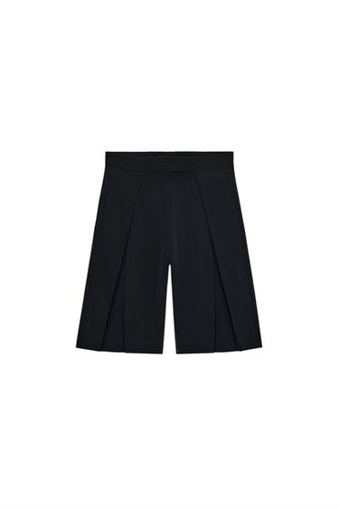 BERMUDAS PLIEGUES ZW COLLECTION - Negro de Zara