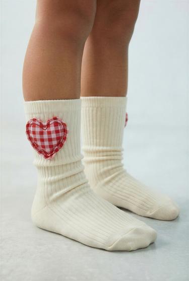 CHAUSSETTES CŒUR À CARREAUX VICHY - Écru de Zara
