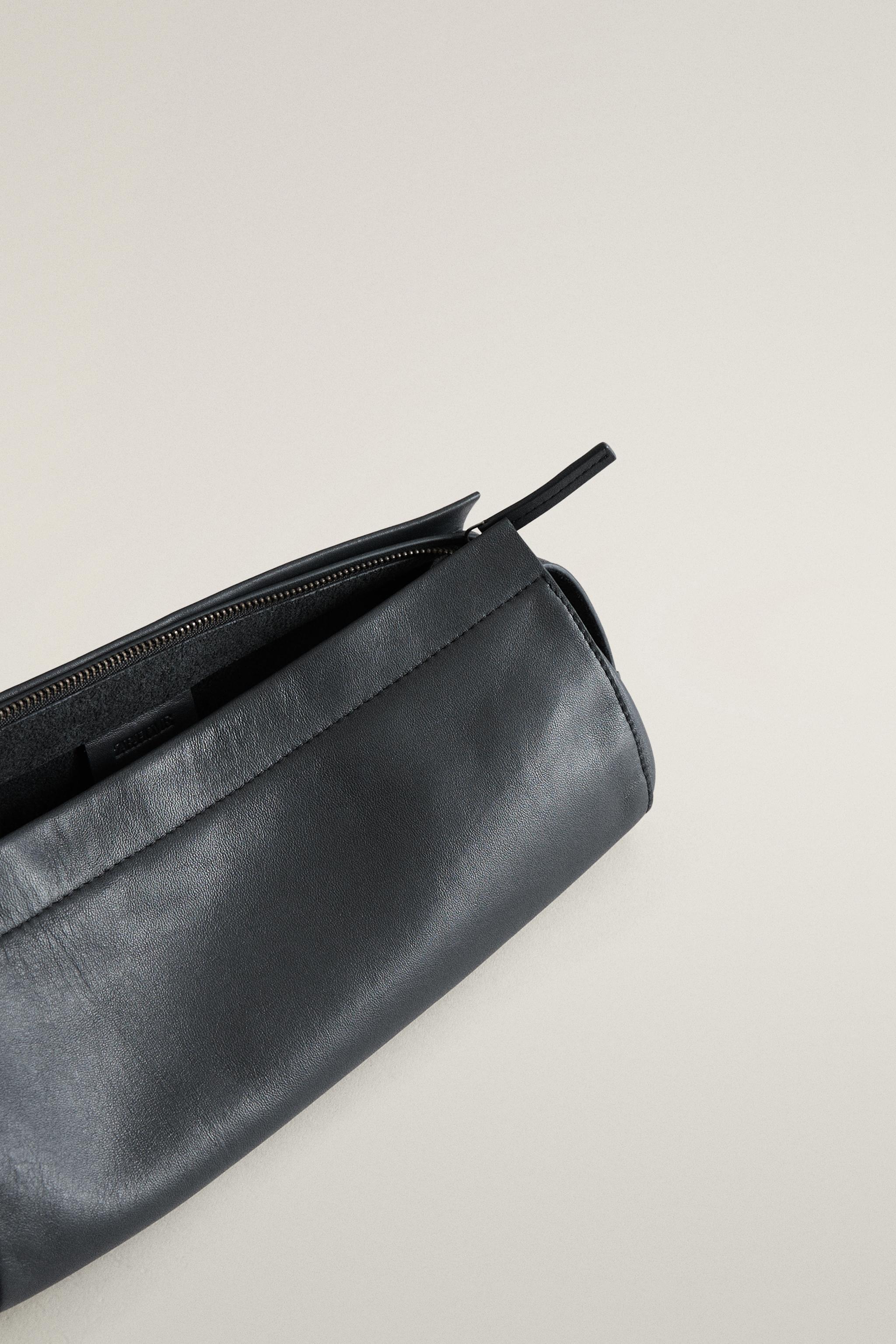 LARGE NAPPA LEATHER CASE