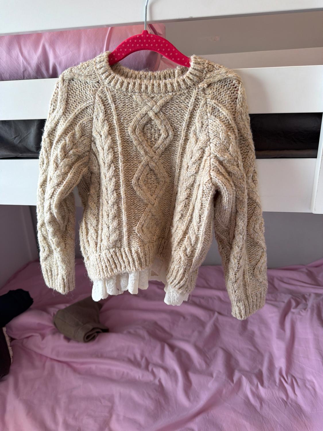 CONTRAST CABLE-KNIT SWEATER - Image 4