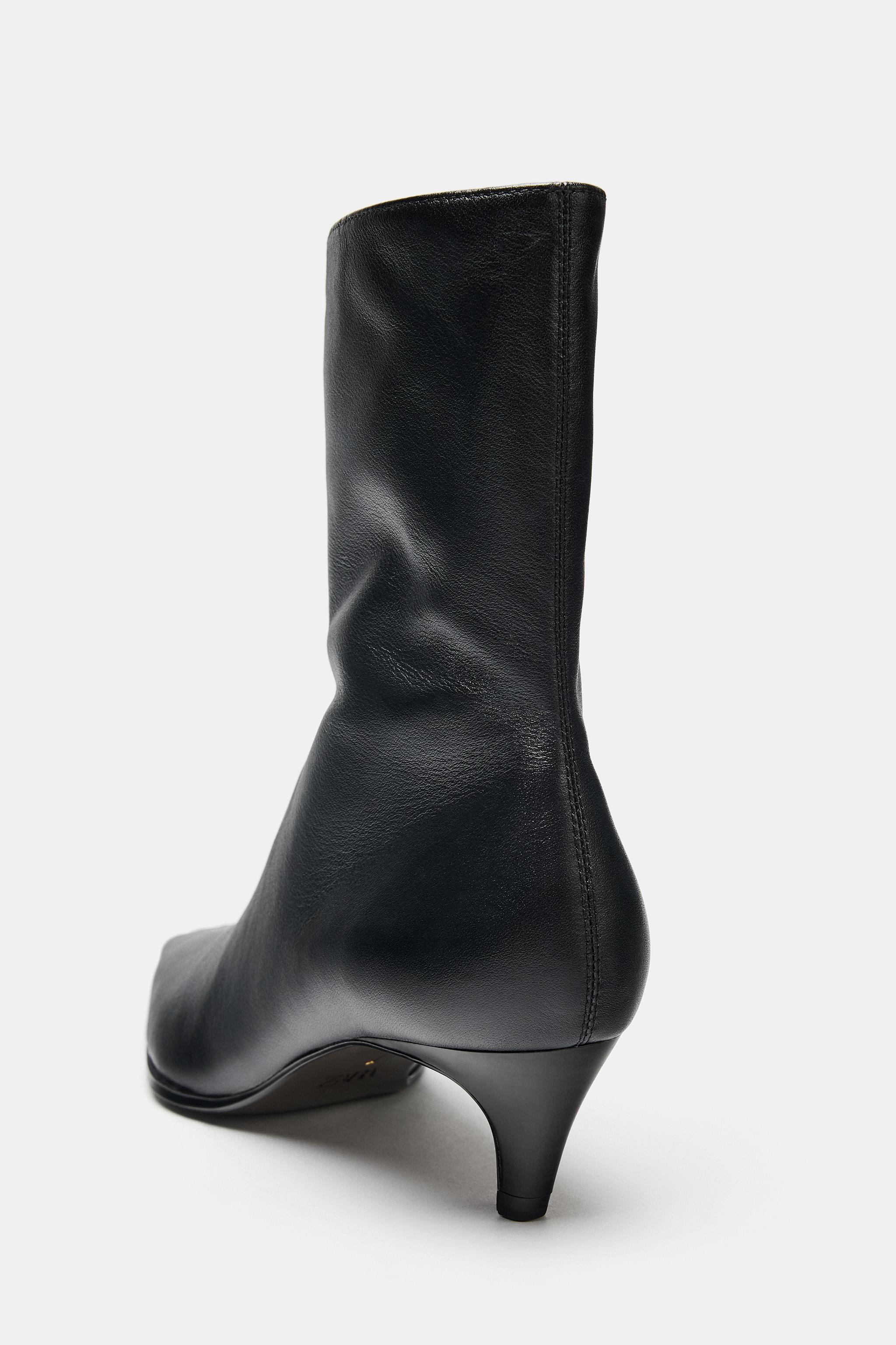 BOTTINES EN CUIR KITTEN