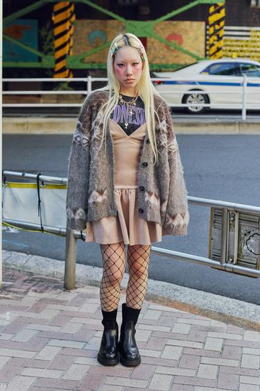 ショート丈ボリュームストラップワンピースコムギZaraのショート丈ボリュームストラップワンピース - コムギ 