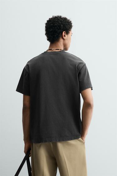 T-SHIRT COUPE BOXY DÉLAVÉ - Anthracite foncé de Zara - Image 2