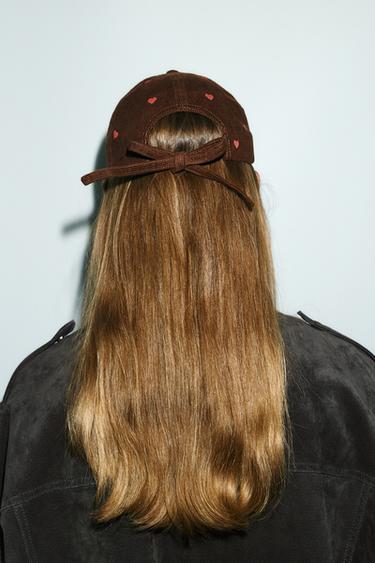 CASQUETTE EN VELOURS CÔTELÉ BRODERIES CŒUR - Marron de Zara - Image 2