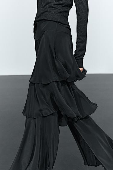 Flowing skort with ruffle detail — Black 1