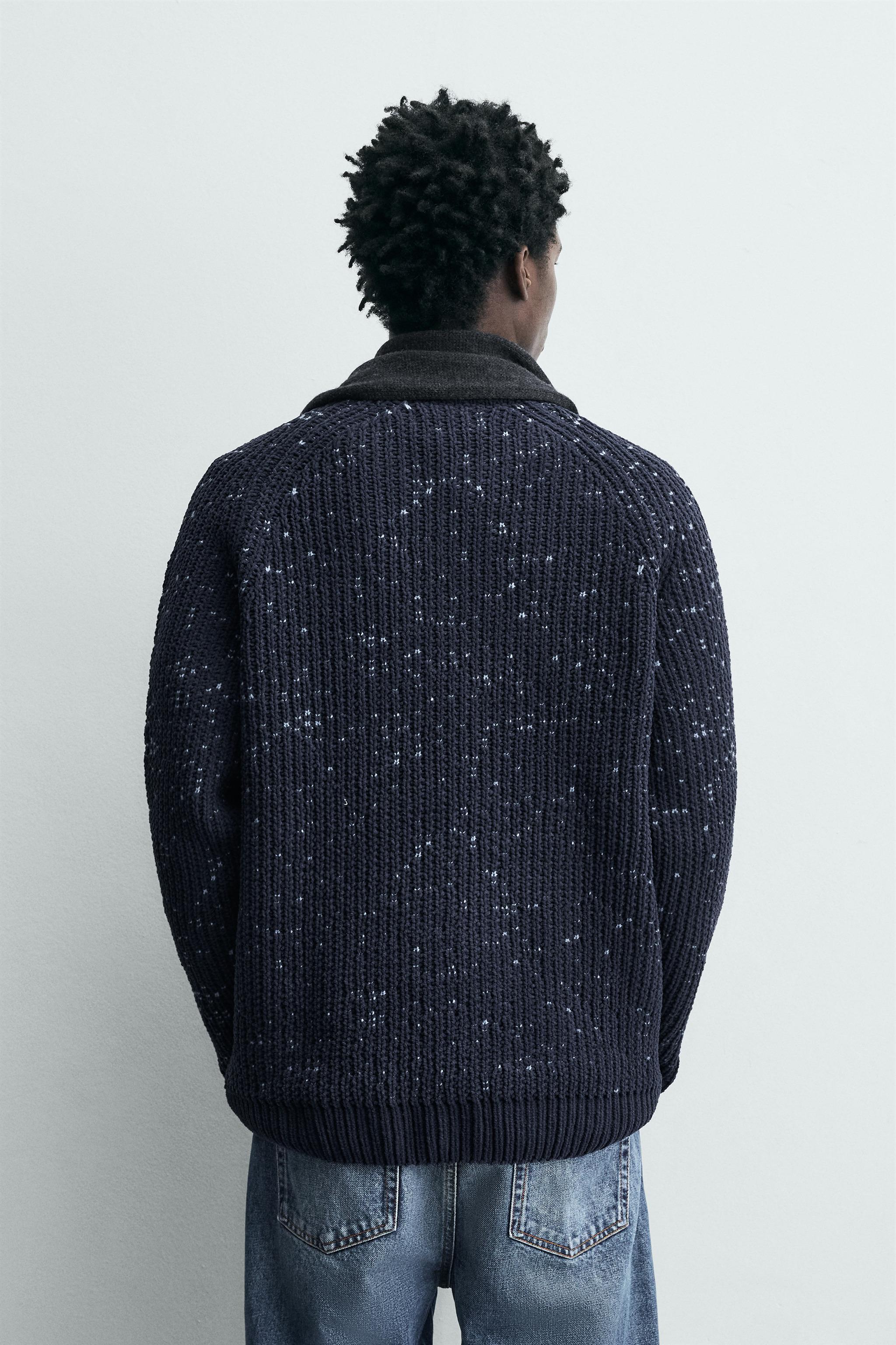PULL EN CHENILLE À CONTRASTE