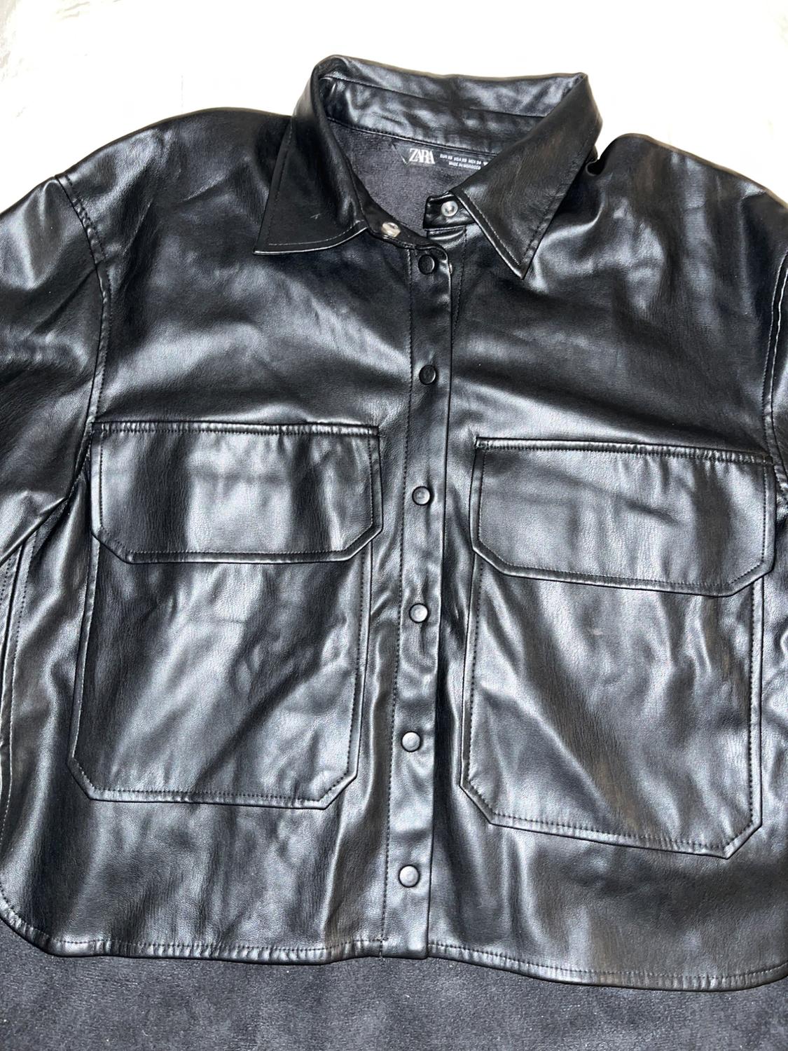 FAUX LEATHER SHIRT WITH POCKETS - Image 3