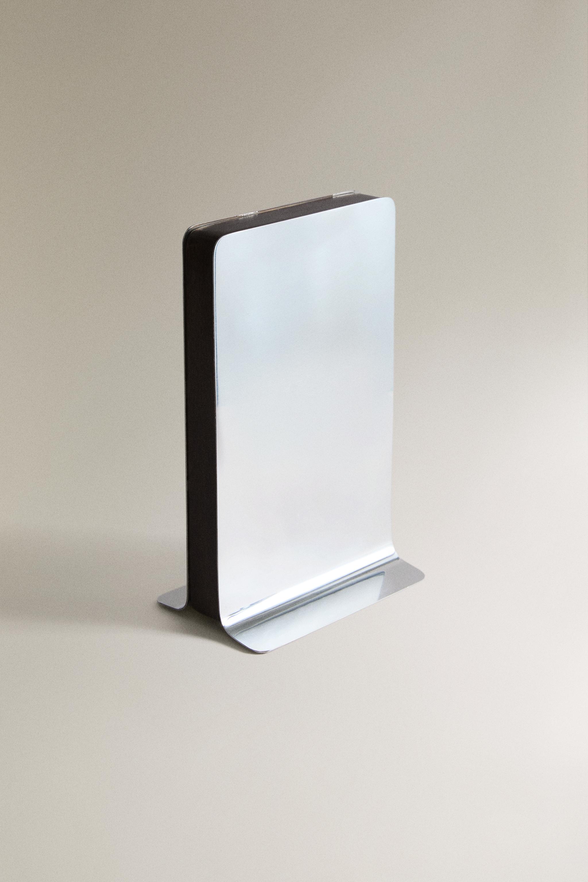 WOOD AND METAL BOOKENDS