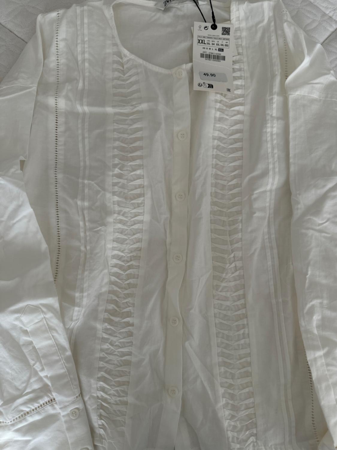 ASYMMETRIC HEM BLOUSE - Image 3