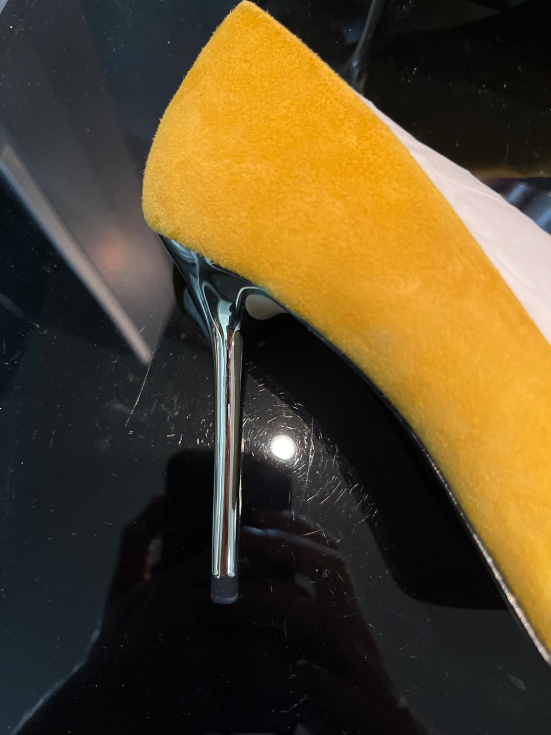 ZAPATÓN DE TACÓN ALTO ANTE AMARILLO - Image 5