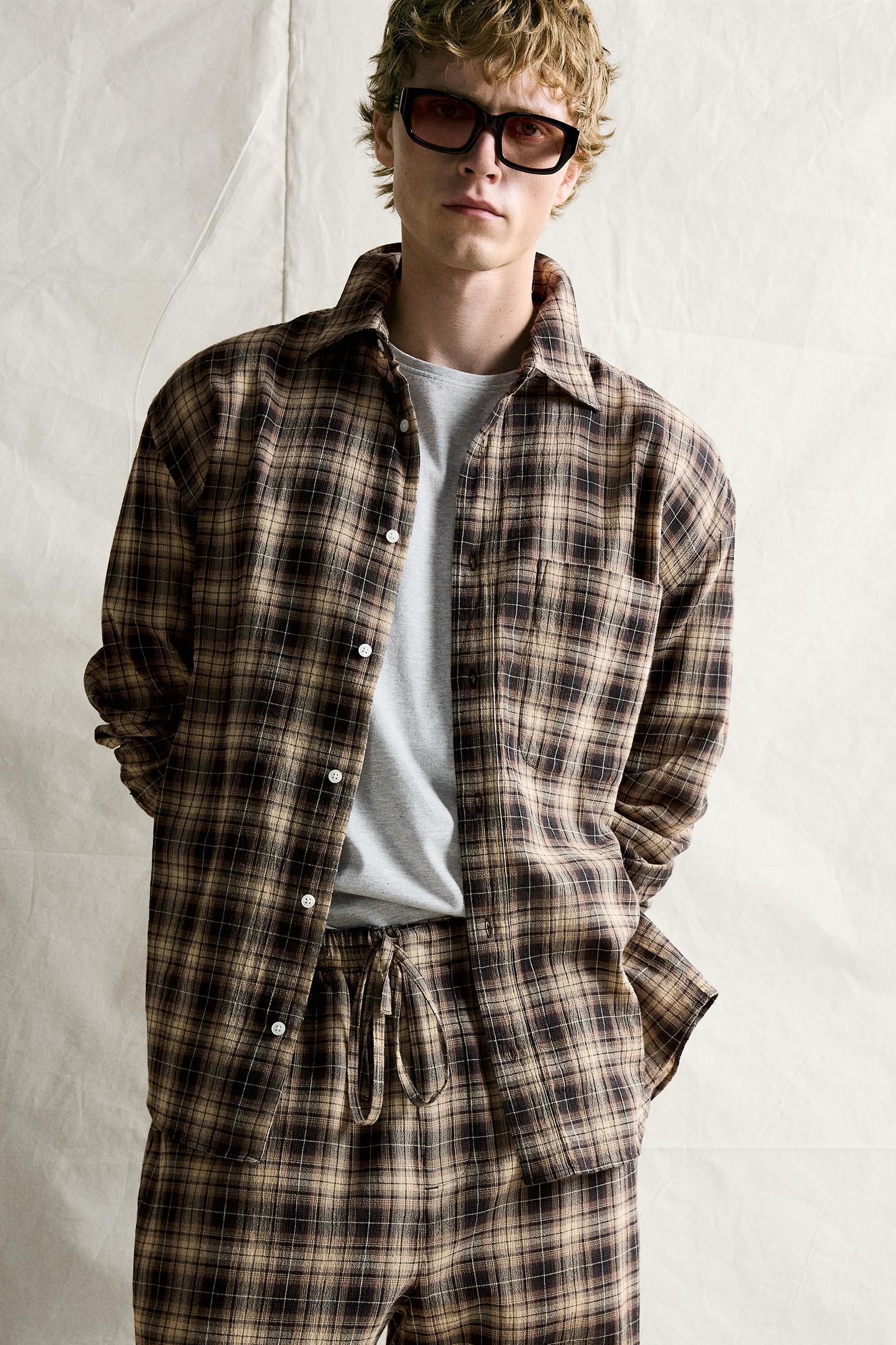 Zara DOKULU KARELİ RELAXED FIT PANTOLON görsel 5