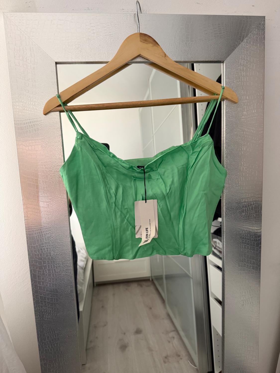 SATIN CROP TOP - Image 2