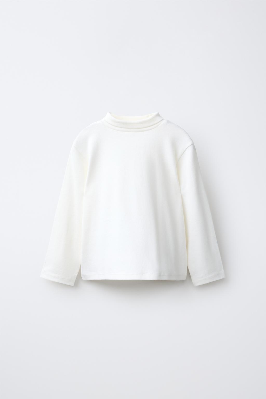 PLAIN TURTLENECK T-SHIRT