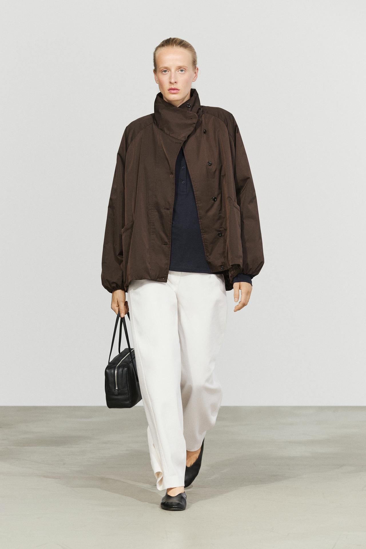 Voluminous puffer jacket — Brown / Taupe