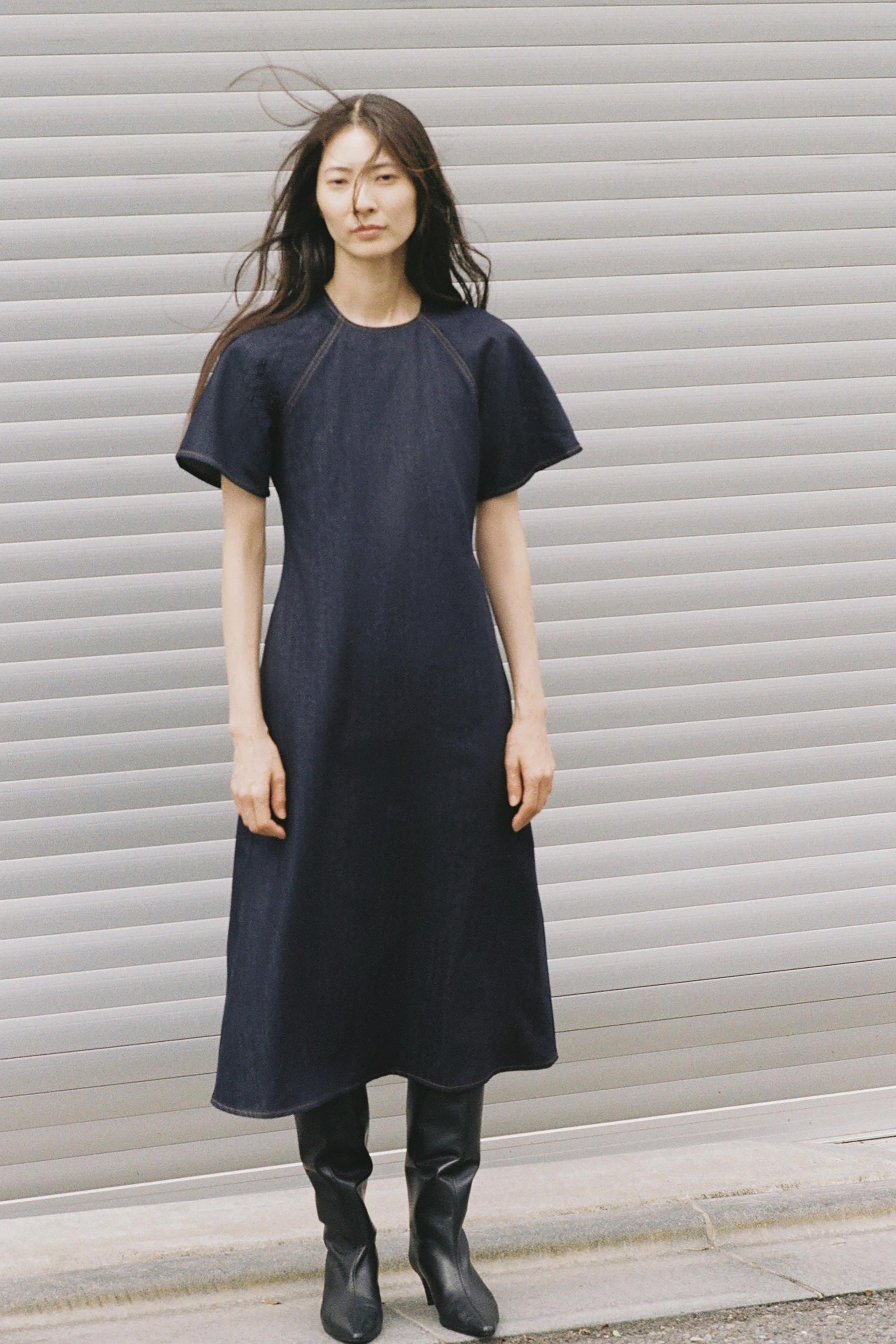 新品　ZARA ZW COLLECTION スケーターワンピース グレー 新品 ZARA ZW COLLECTION ドレープ ペンシルワンピース - メルカリ