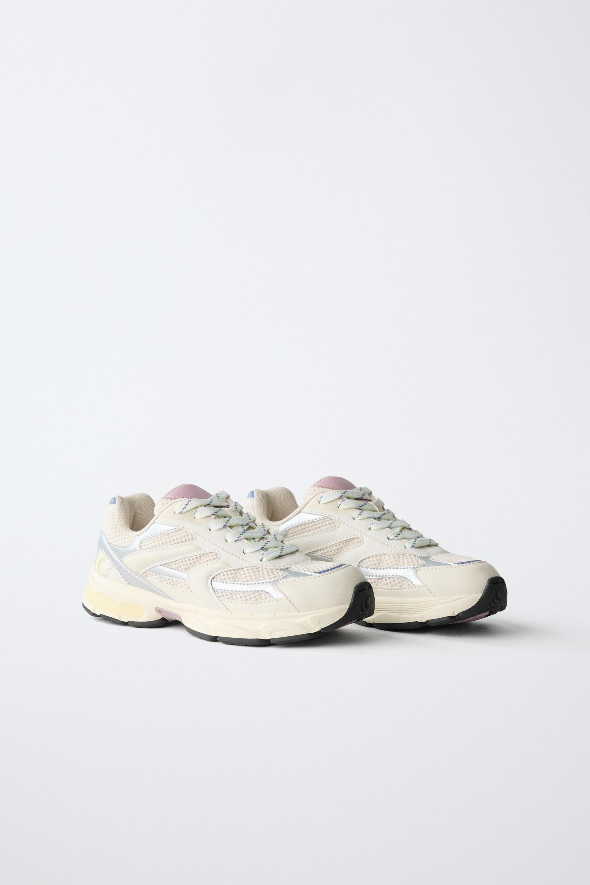 MESH SNEAKERS