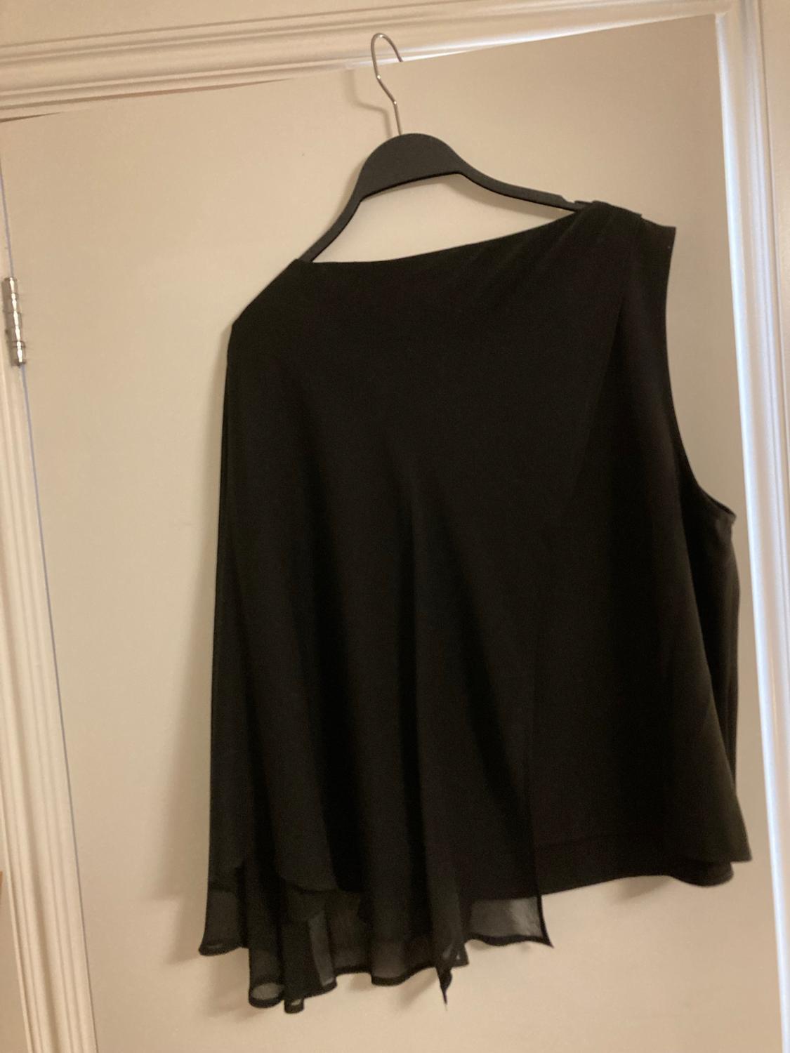 CONTRAST CAPE BLOUSE - Image 2